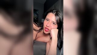 Strawberrytabby Masturbates Her Wet Pussy With Dildo On Livestream