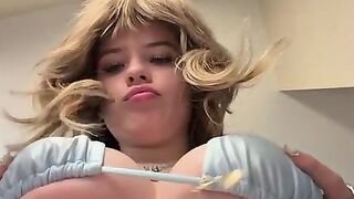 Talissa Smalley Upview Squeezing Small Tits Onlyfans