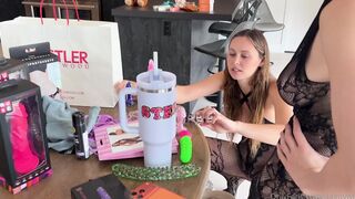 Dainty Wilder W Stella Barey Licking Tits Onlyfans