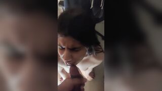 Amateurs Leak Indian GF’s Steamy Solo Session