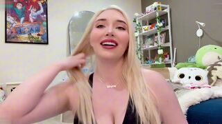 AngelicFukDoll Pleasures Herself With Clitoral Play