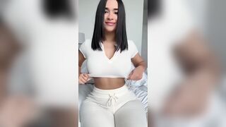 Urbabydollxo Drop Her Big Nude Melons Out